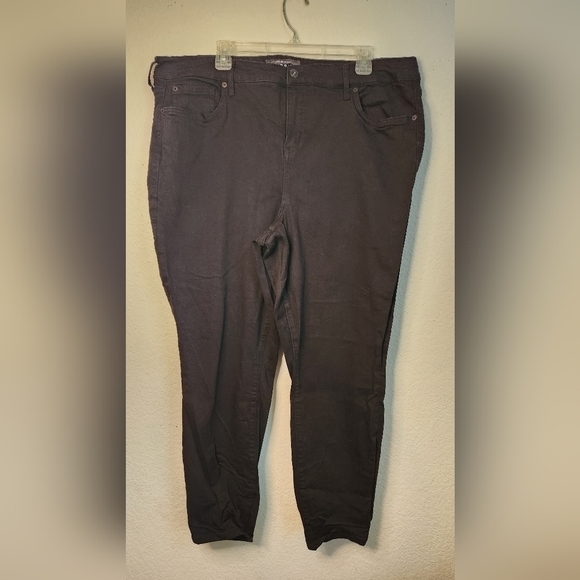 Black Torrid Jean's‎ High-Rise Curvy, Size 22 - Picture 1 of 6
